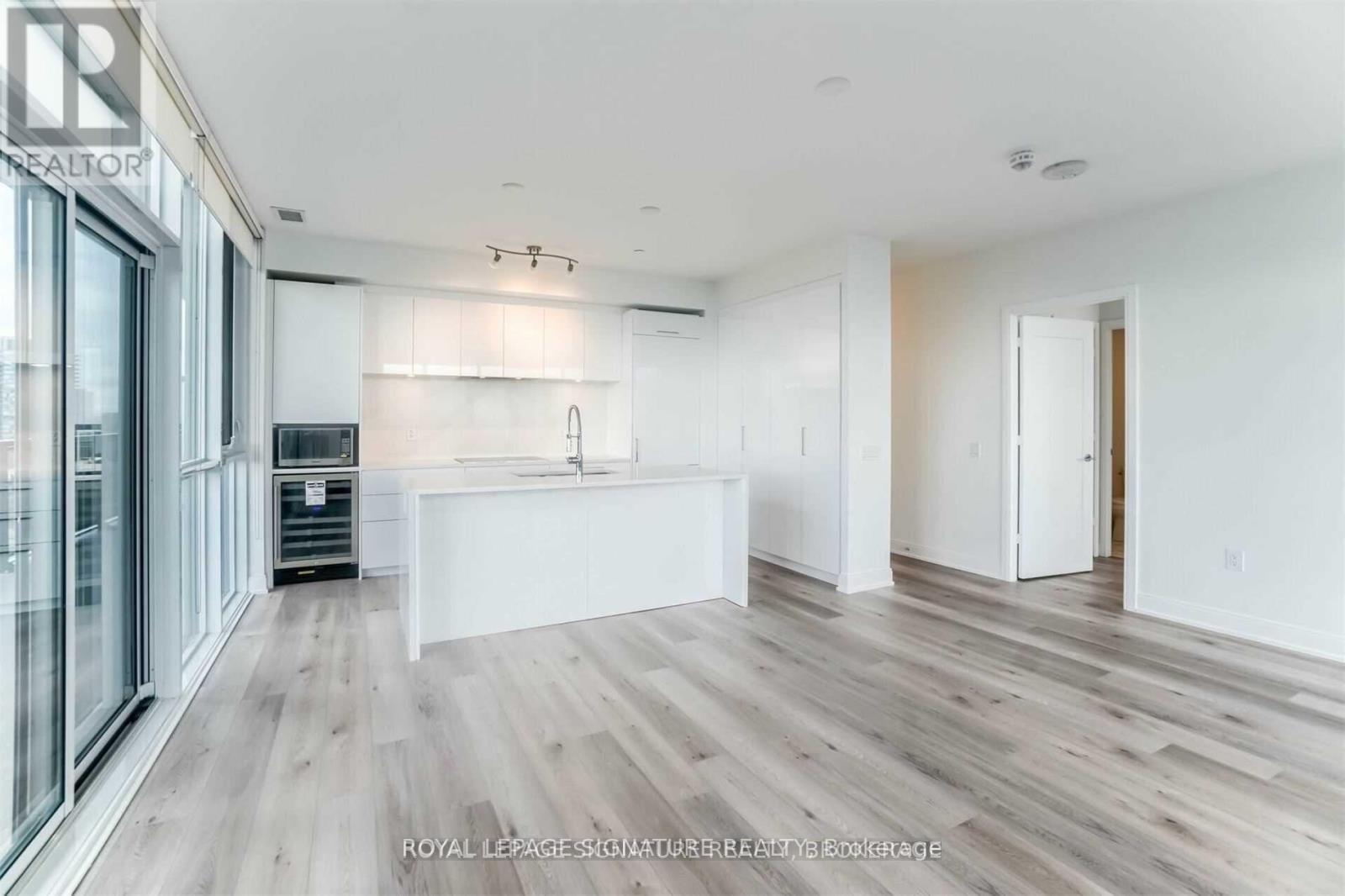 1509 - 65 Annie Craig Drive, Toronto, Ontario  M8V 0G3 - Photo 12 - W12462369