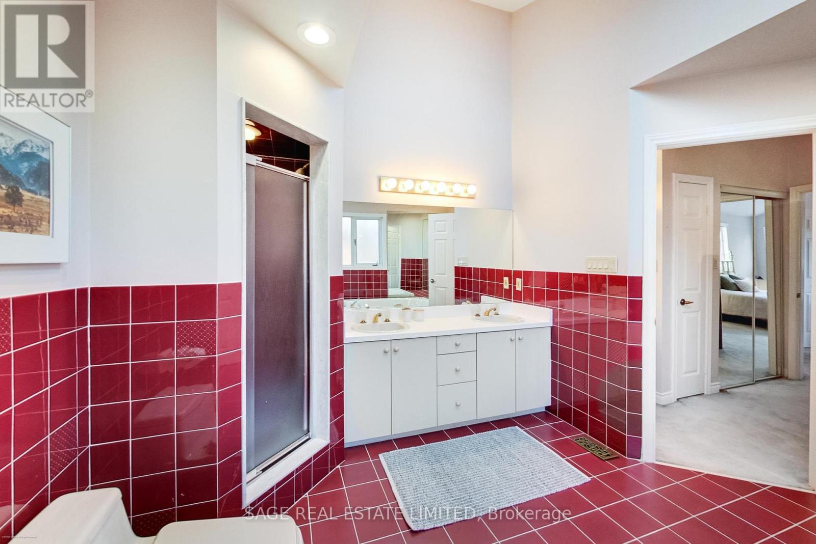 4143 Tapestry Trail, Mississauga, Ontario  L4W 4E4 - Photo 32 - W12462373