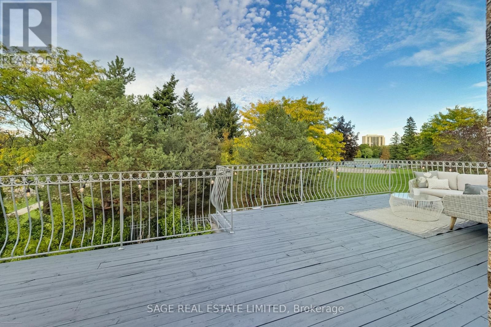 4143 Tapestry Trail, Mississauga, Ontario  L4W 4E4 - Photo 34 - W12462373