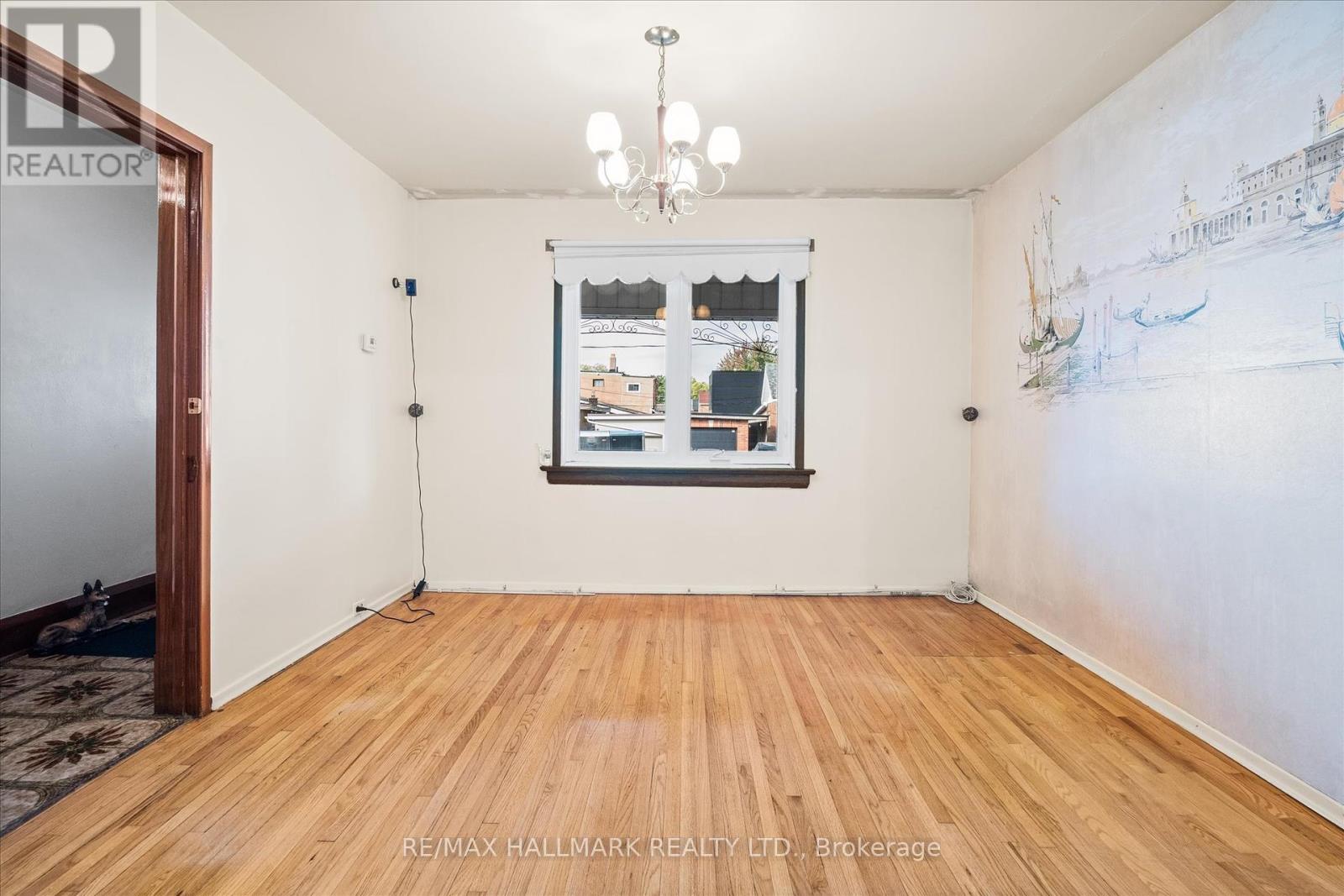 93 Nairn Avenue, Toronto, Ontario  M6E 4G9 - Photo 10 - W12462415