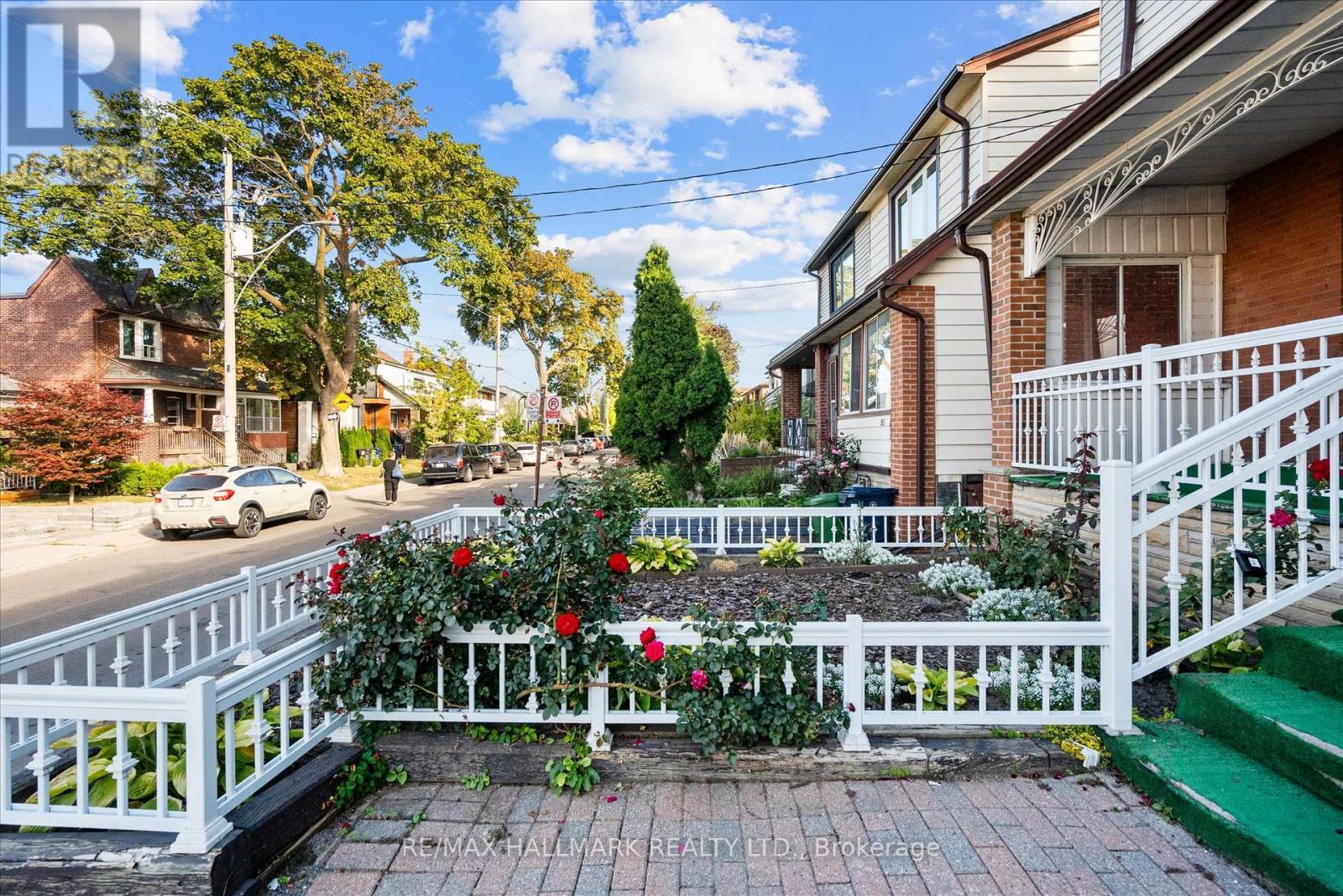93 Nairn Avenue, Toronto, Ontario  M6E 4G9 - Photo 3 - W12462415
