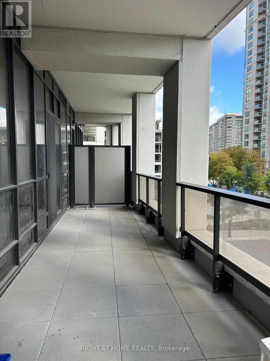 202 - 36 Elm Drive, Mississauga, Ontario  L5B 0N3 - Photo 16 - W12462423