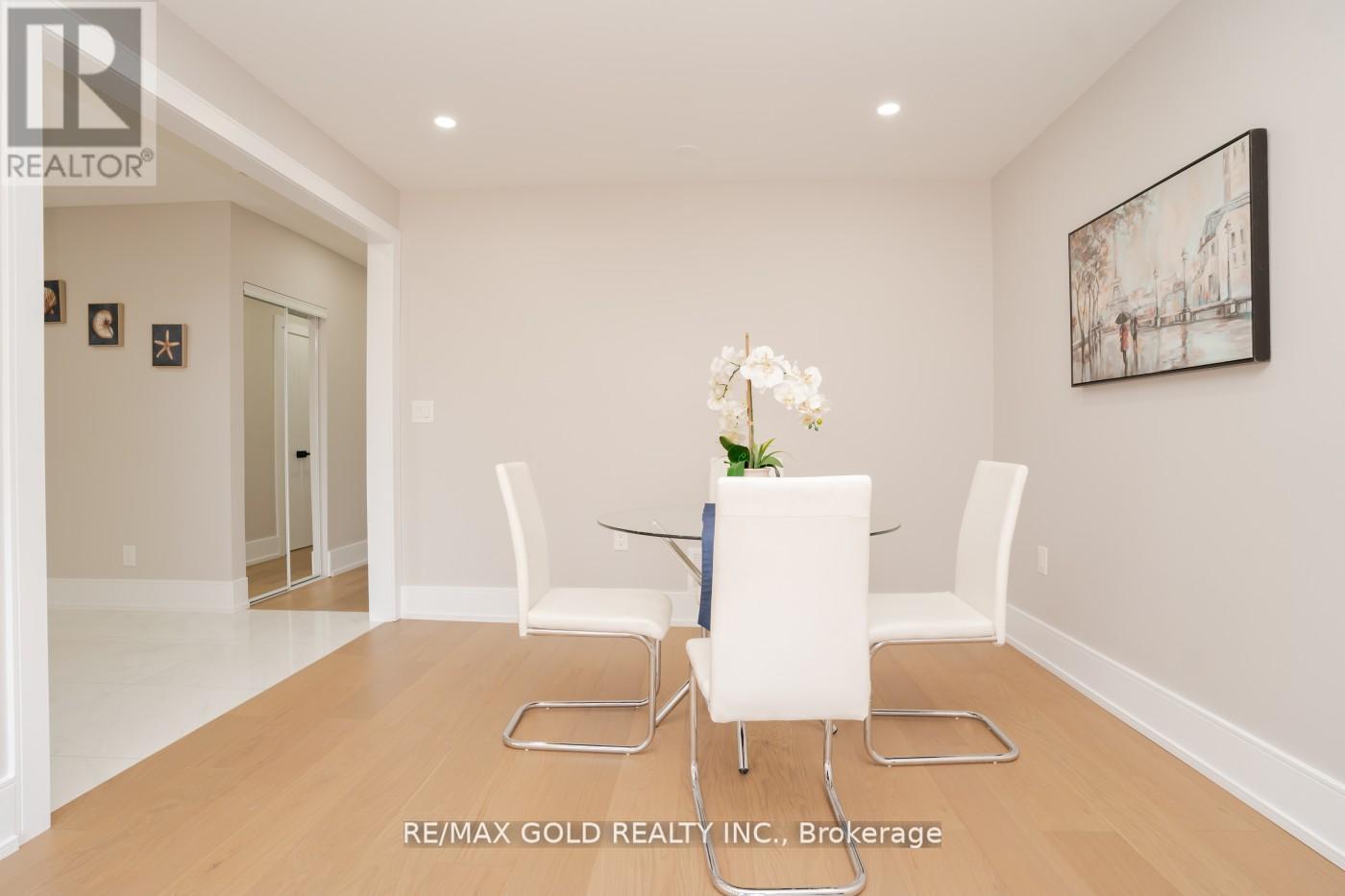 41 Danesbury Crescent, Brampton, Ontario  L6T 1T2 - Photo 10 - W12462426