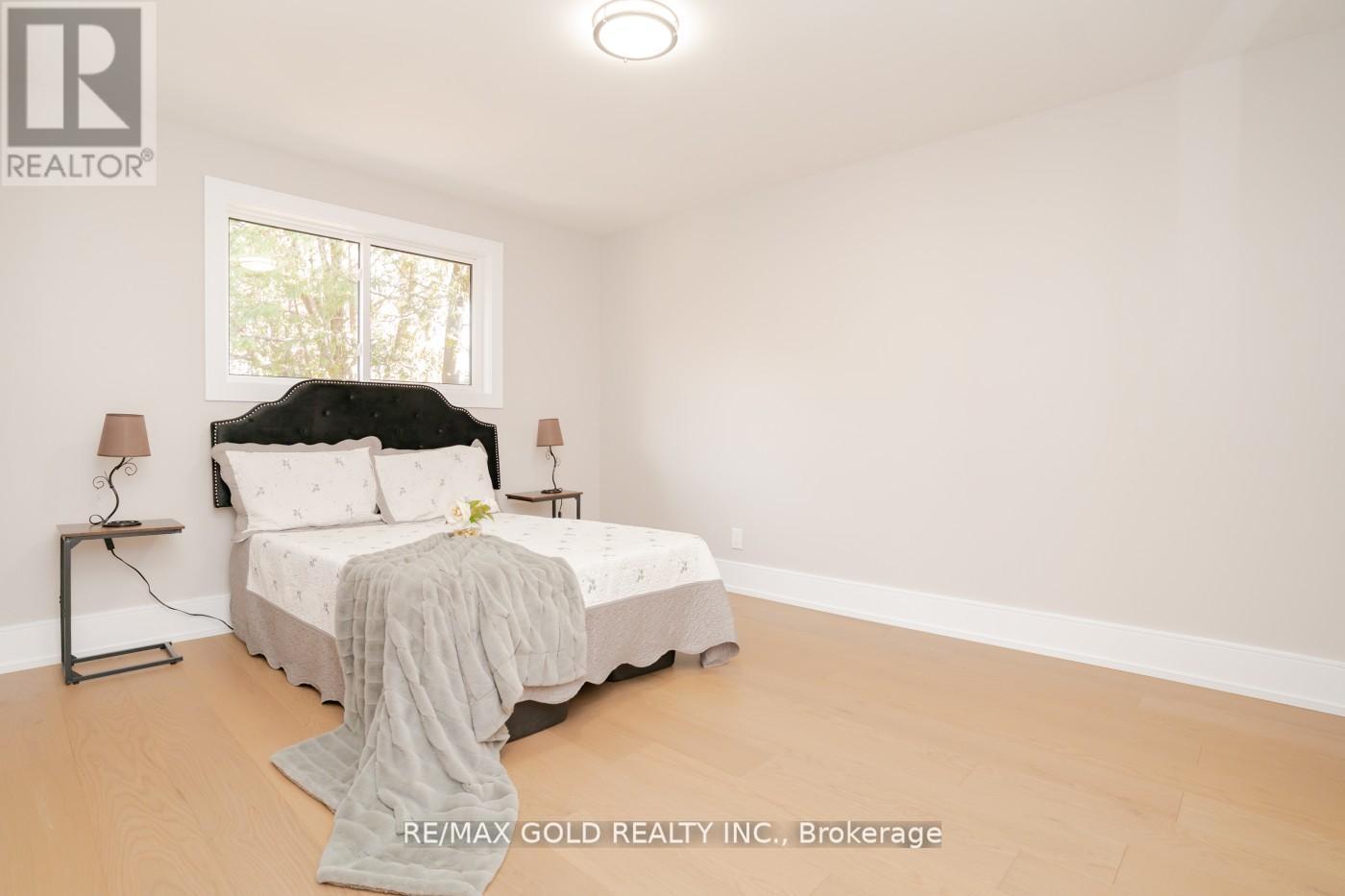 41 Danesbury Crescent, Brampton, Ontario  L6T 1T2 - Photo 16 - W12462426