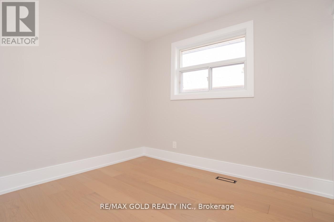 41 Danesbury Crescent, Brampton, Ontario  L6T 1T2 - Photo 24 - W12462426