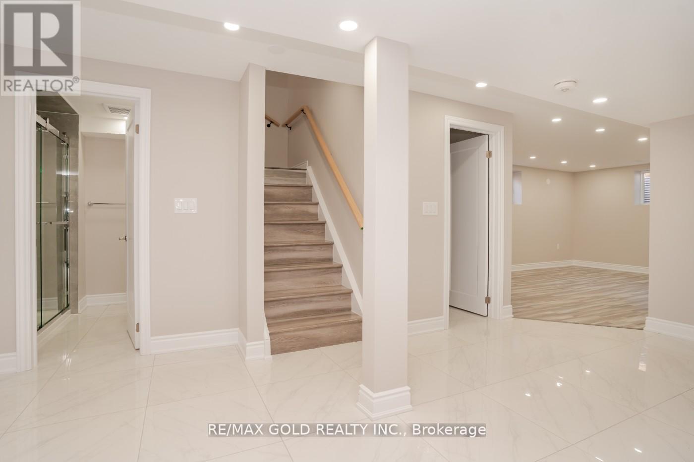 41 Danesbury Crescent, Brampton, Ontario  L6T 1T2 - Photo 26 - W12462426