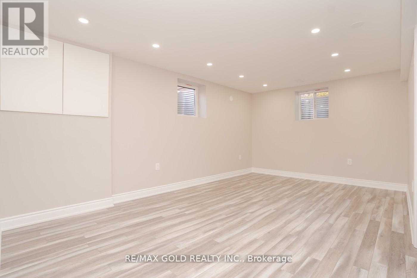 41 Danesbury Crescent, Brampton, Ontario  L6T 1T2 - Photo 27 - W12462426