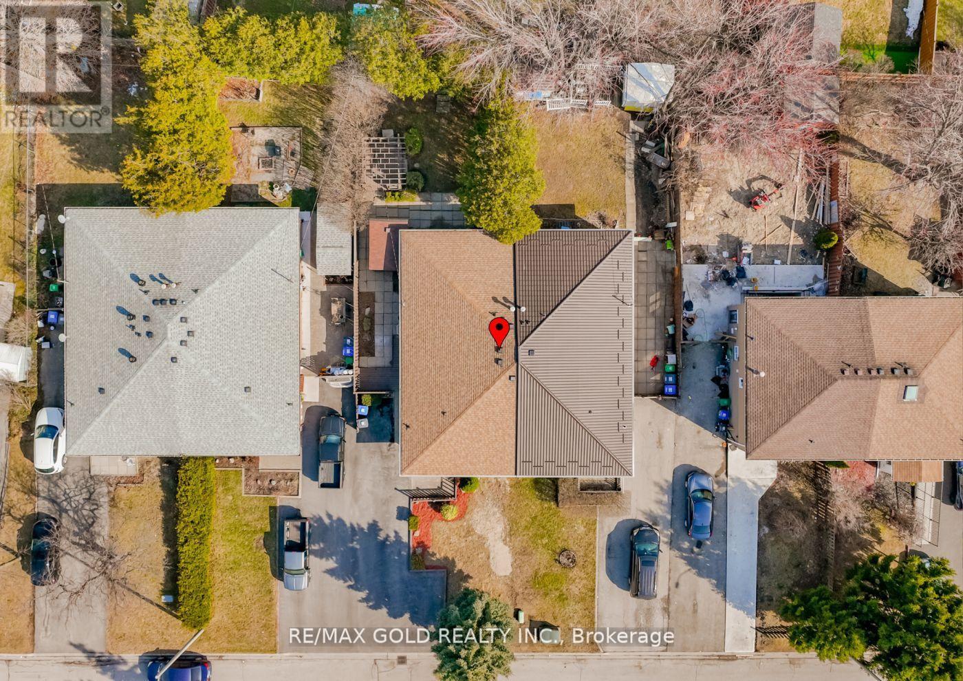 41 Danesbury Crescent, Brampton, Ontario  L6T 1T2 - Photo 46 - W12462426