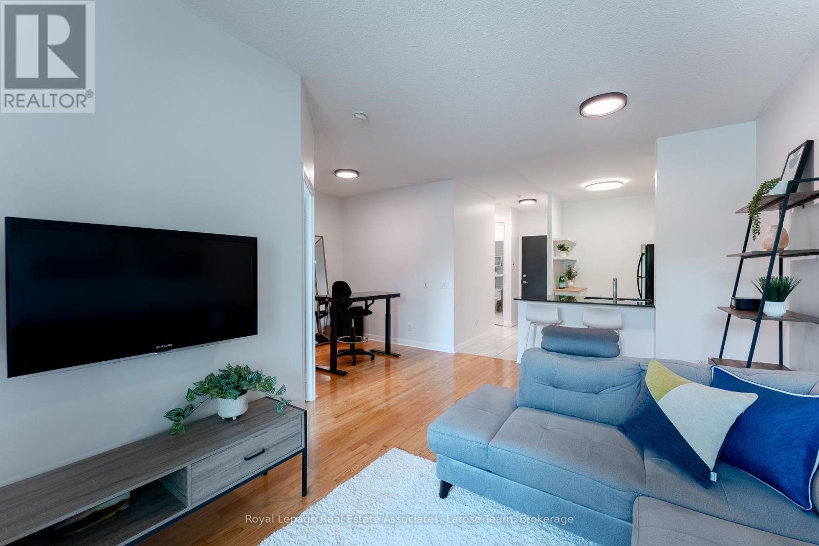 102 - 225 Sherway Gardens Road, Toronto, Ontario  M9C 0A3 - Photo 16 - W12462465