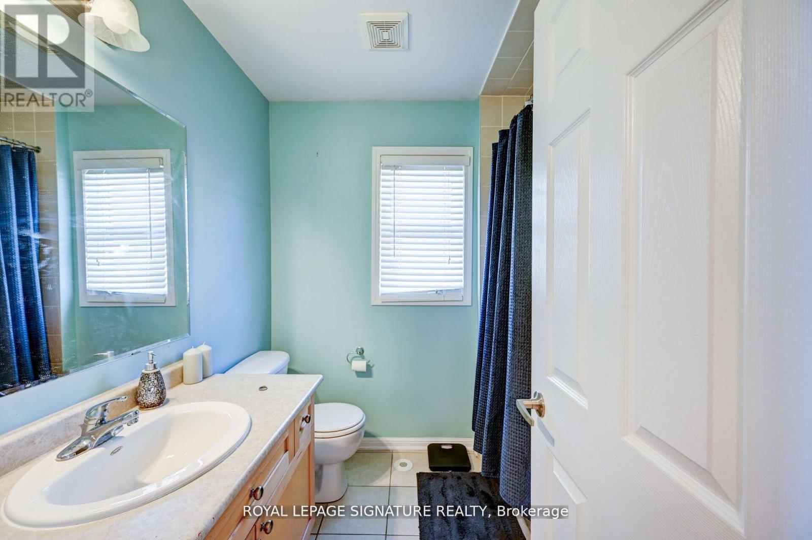 656 Scott Boulevard, Milton, Ontario  L9T 0P3 - Photo 25 - W12462476