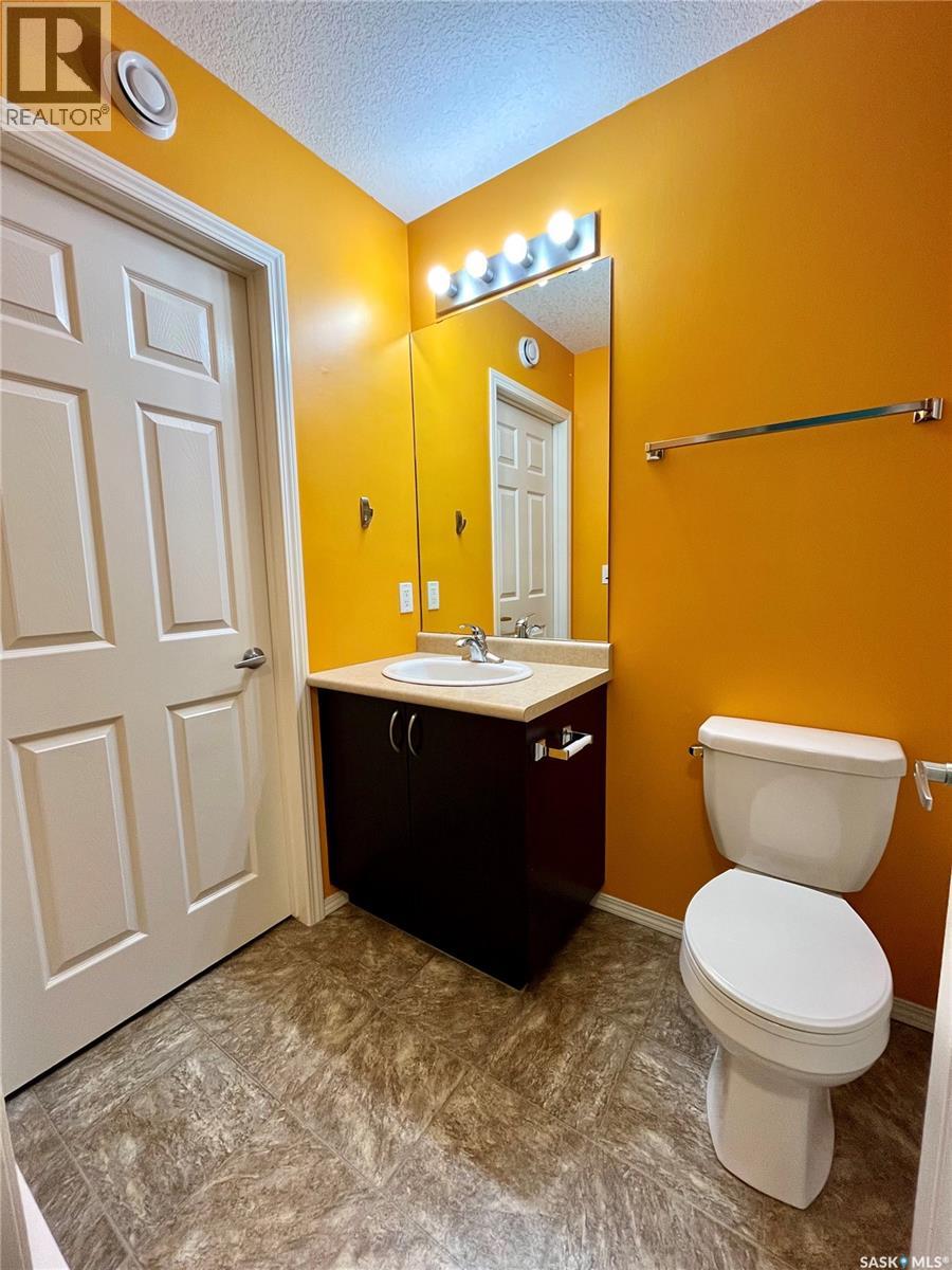 521 700 Battleford Trail, Swift Current, Saskatchewan  S9H 4V9 - Photo 9 - SK020795