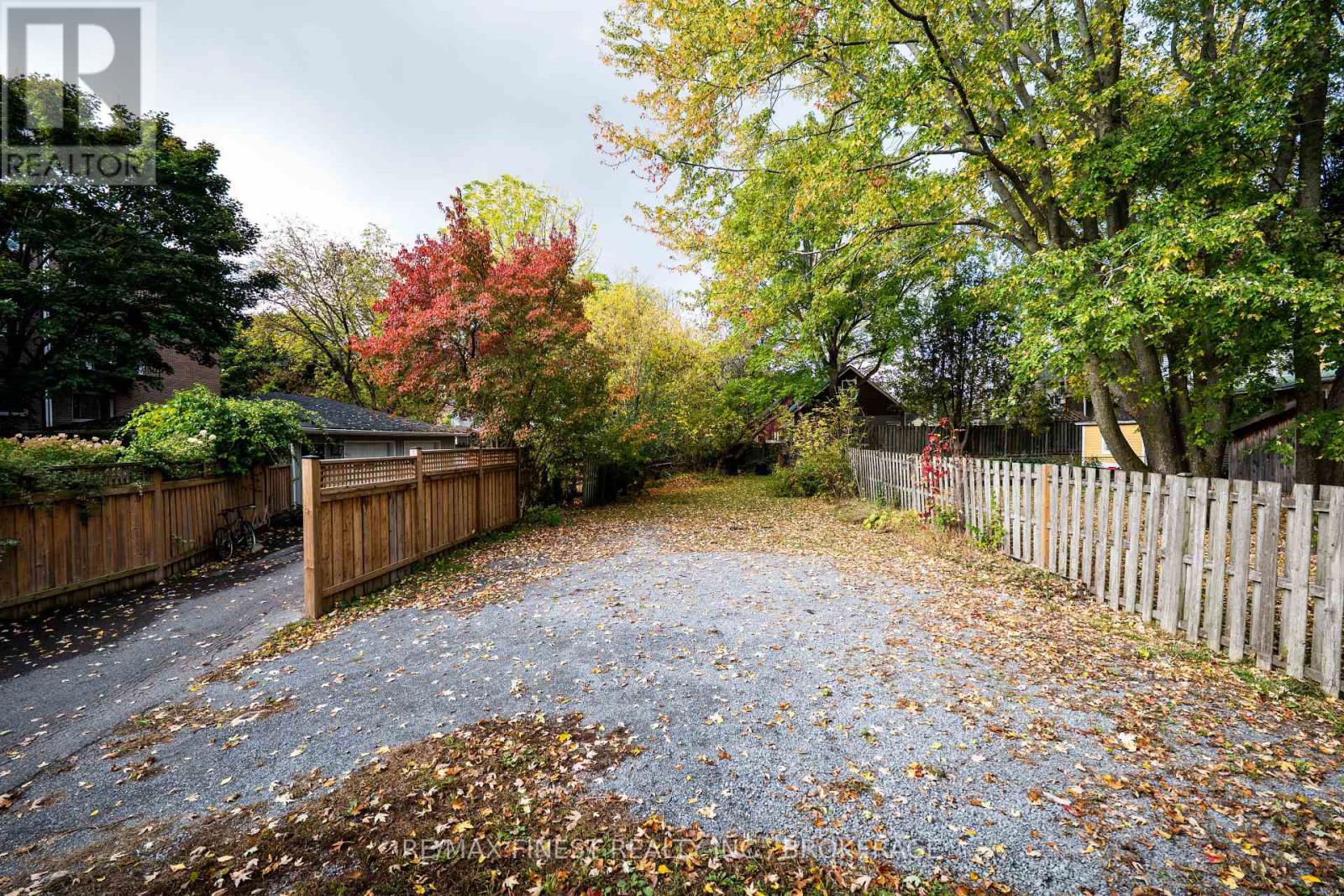560 Frontenac Street, Kingston, Ontario  K7K 4M2 - Photo 36 - X12461381