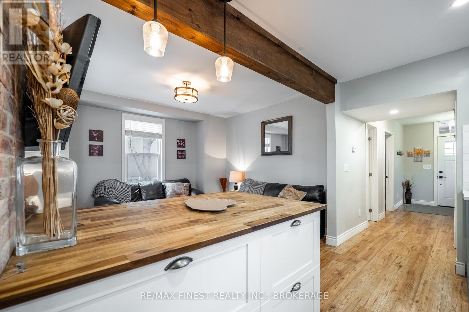 560 Frontenac Street, Kingston, Ontario  K7K 4M2 - Photo 17 - X12461381