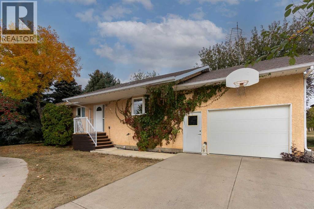 503 6 Avenue, Warner, Alberta  T0K 2L0 - Photo 2 - A2261942