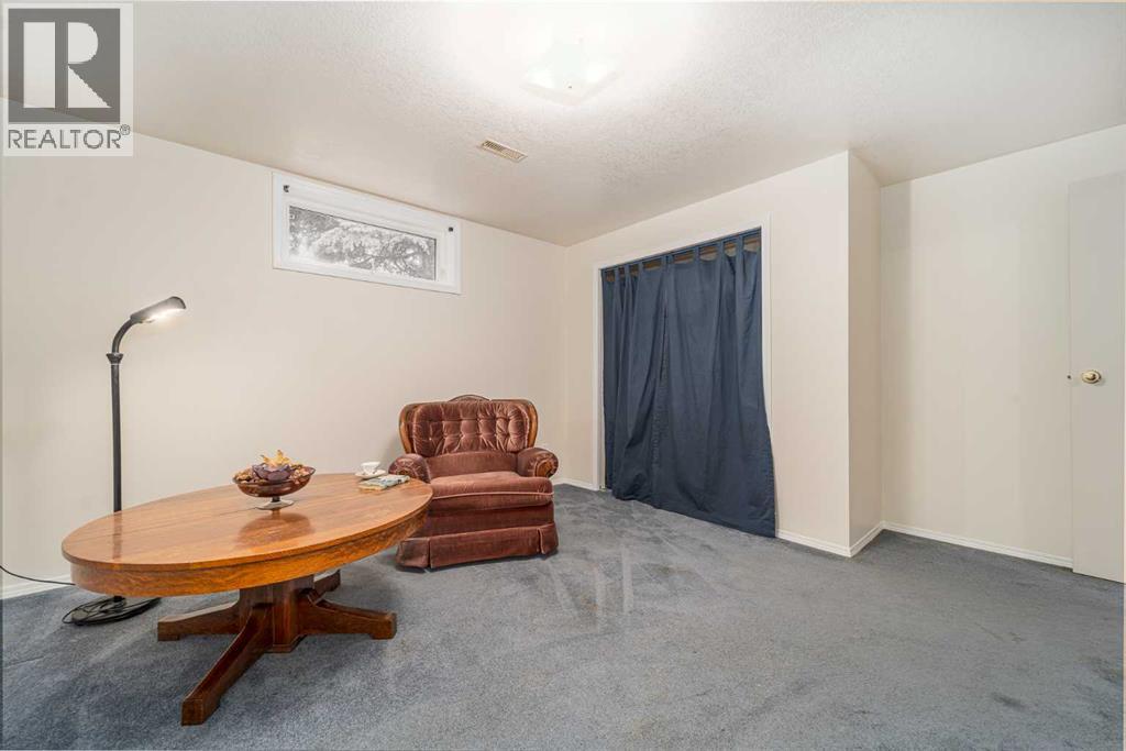 503 6 Avenue, Warner, Alberta  T0K 2L0 - Photo 39 - A2261942