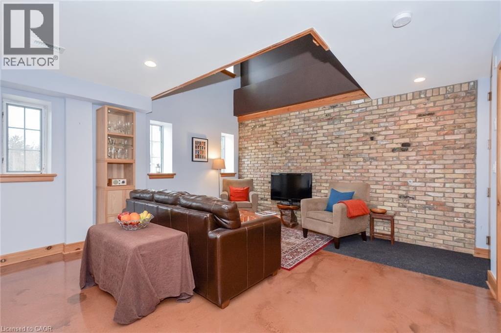 3 Father David Bauer Drive Unit# 201, Waterloo, Ontario  N2L 6M1 - Photo 4 - 40739363