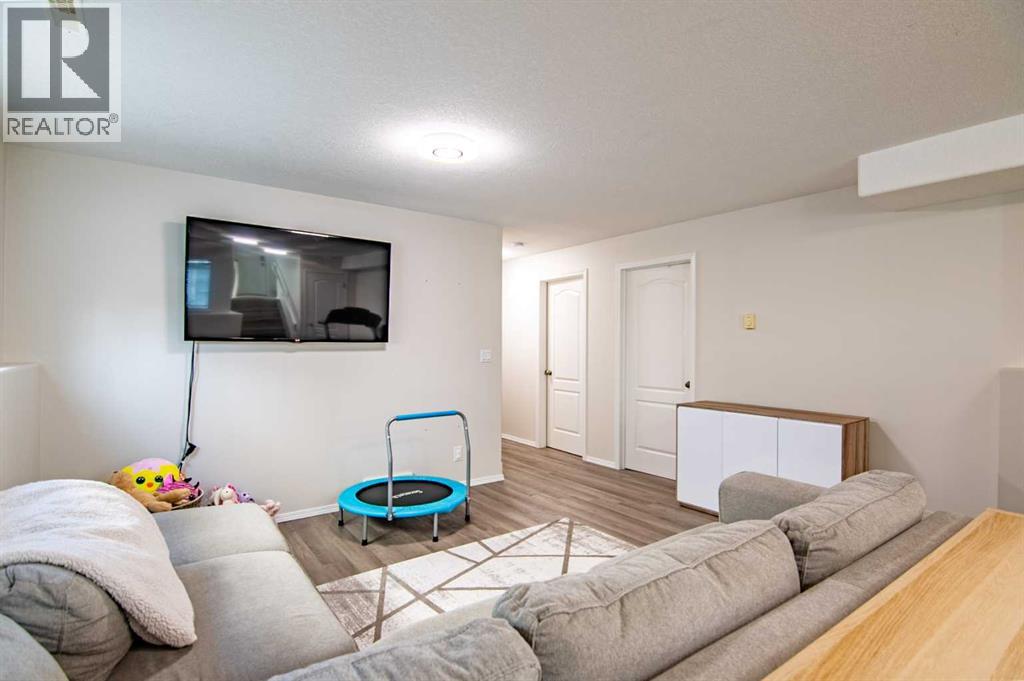 53 Duval Crescent, Red Deer, Alberta  T4R 2Y6 - Photo 20 - A2264156