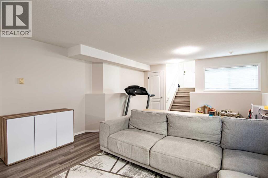 53 Duval Crescent, Red Deer, Alberta  T4R 2Y6 - Photo 21 - A2264156