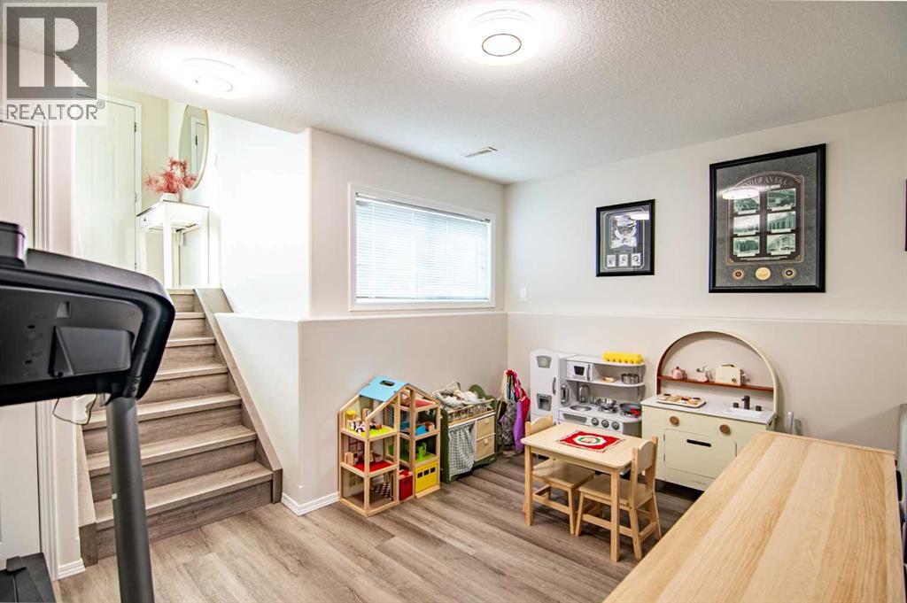 53 Duval Crescent, Red Deer, Alberta  T4R 2Y6 - Photo 19 - A2264156