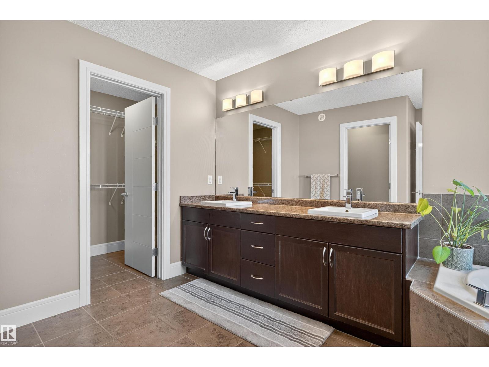 1772 33b St Nw Nw, Edmonton, Alberta  T6T 0P3 - Photo 39 - E4462038