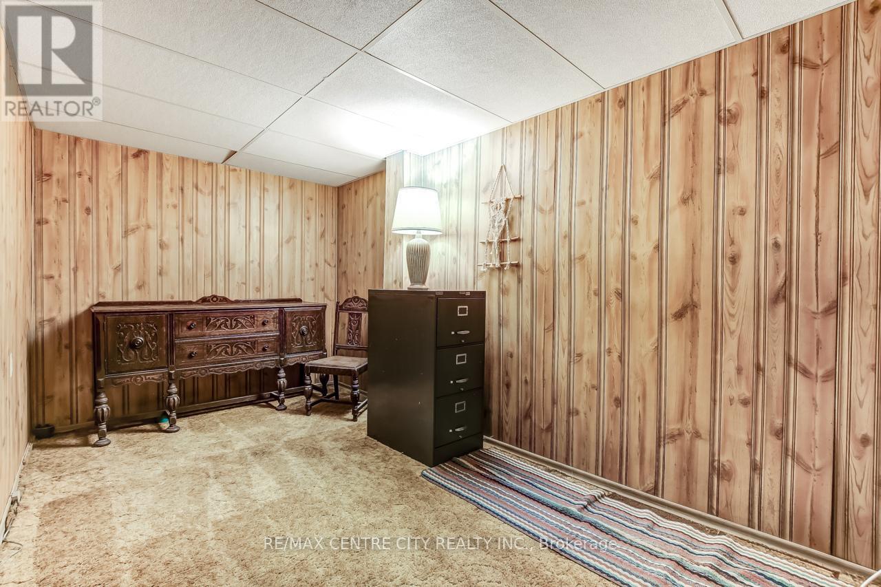 333 Catherine Street, Central Elgin, Ontario  N5L 1B5 - Photo 21 - X12462628