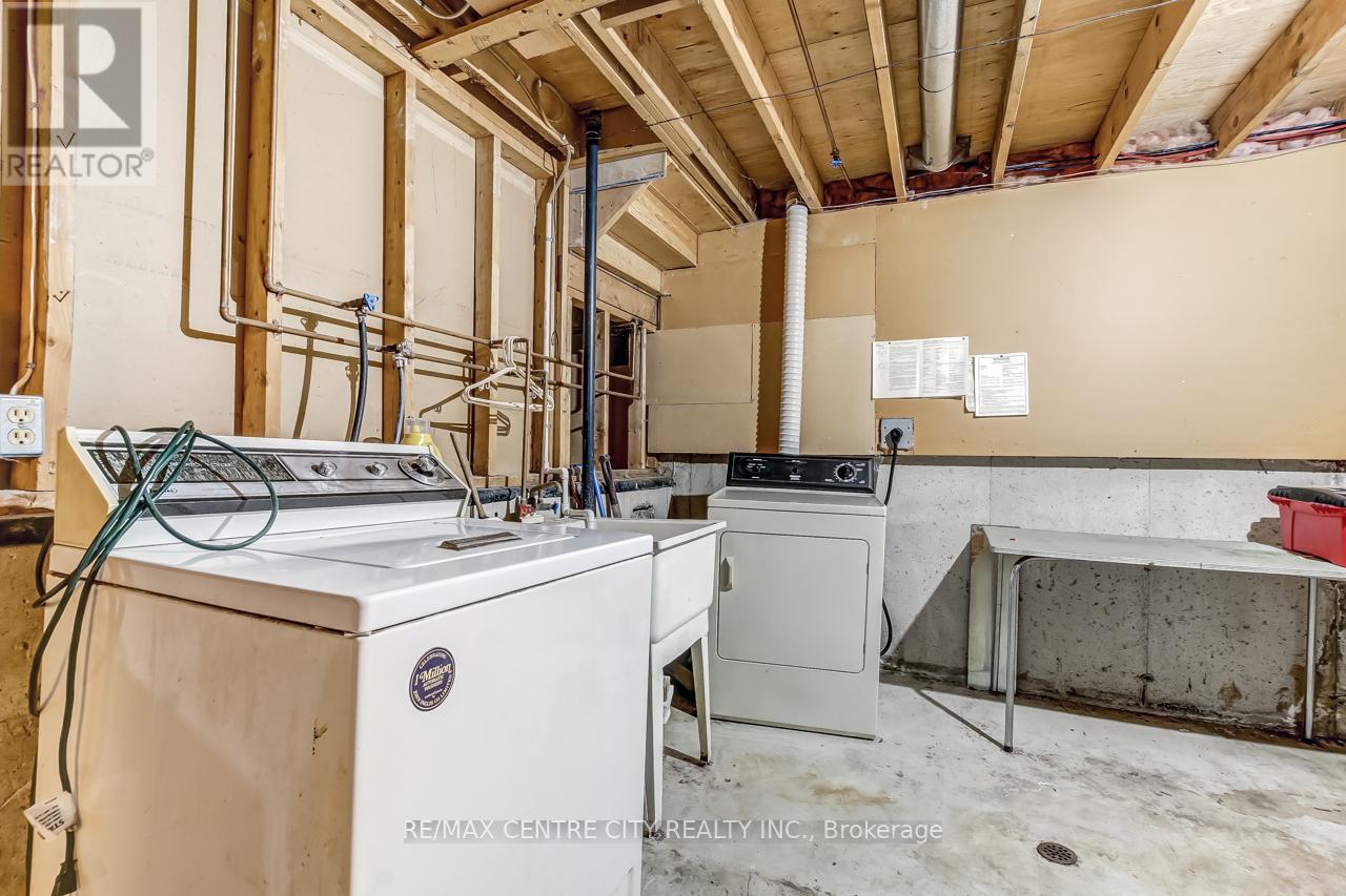 333 Catherine Street, Central Elgin, Ontario  N5L 1B5 - Photo 22 - X12462628