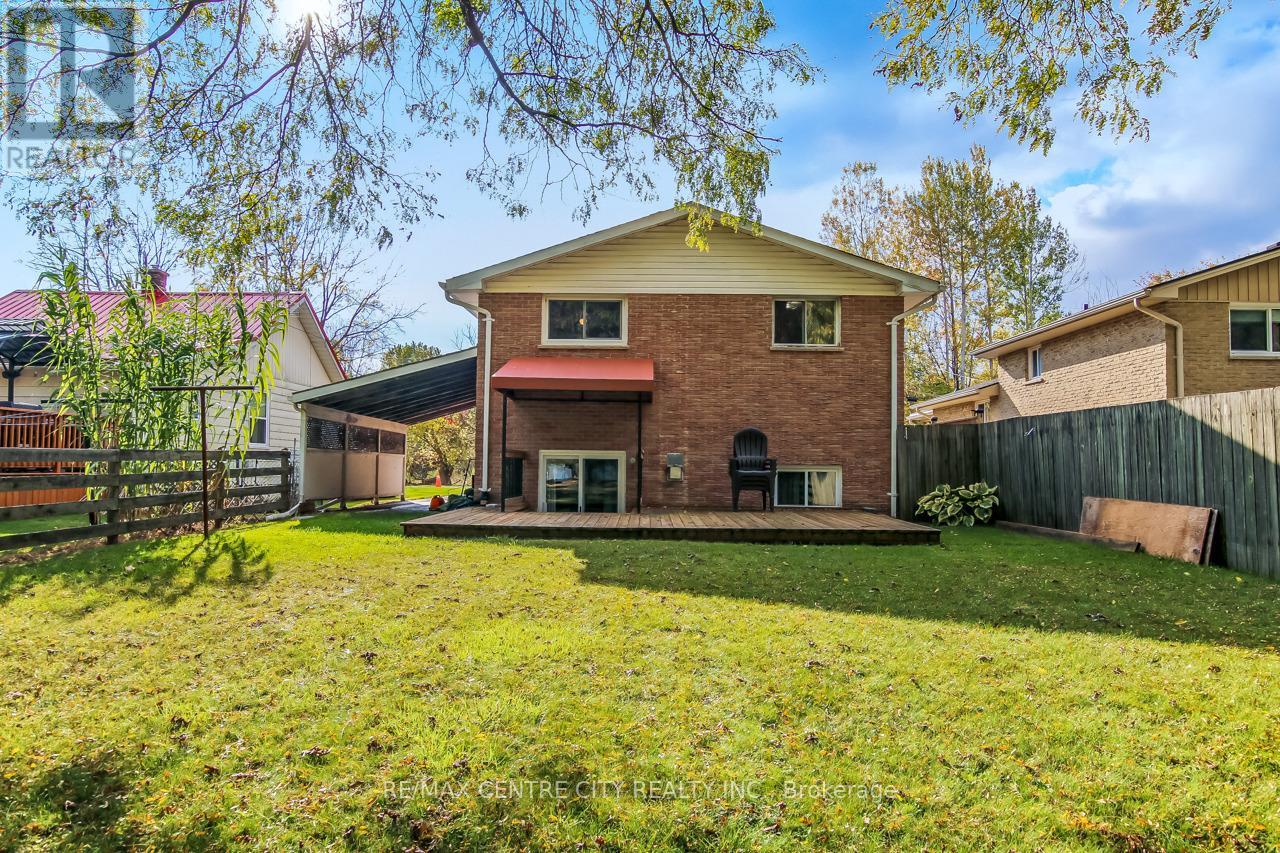 333 Catherine Street, Central Elgin, Ontario  N5L 1B5 - Photo 24 - X12462628