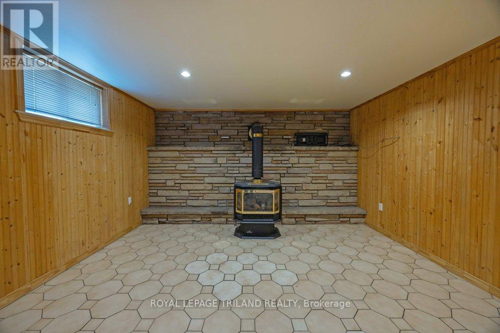 66 Park Avenue, St. Thomas, Ontario  N5R 4W1 - Photo 26 - X12462632