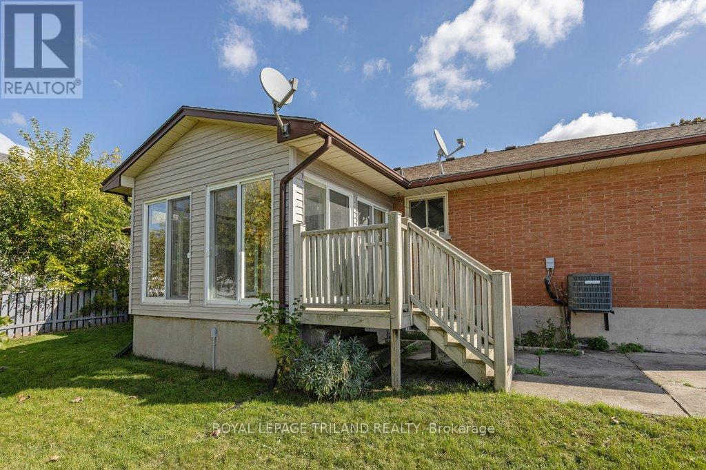 66 Park Avenue, St. Thomas, Ontario  N5R 4W1 - Photo 41 - X12462632