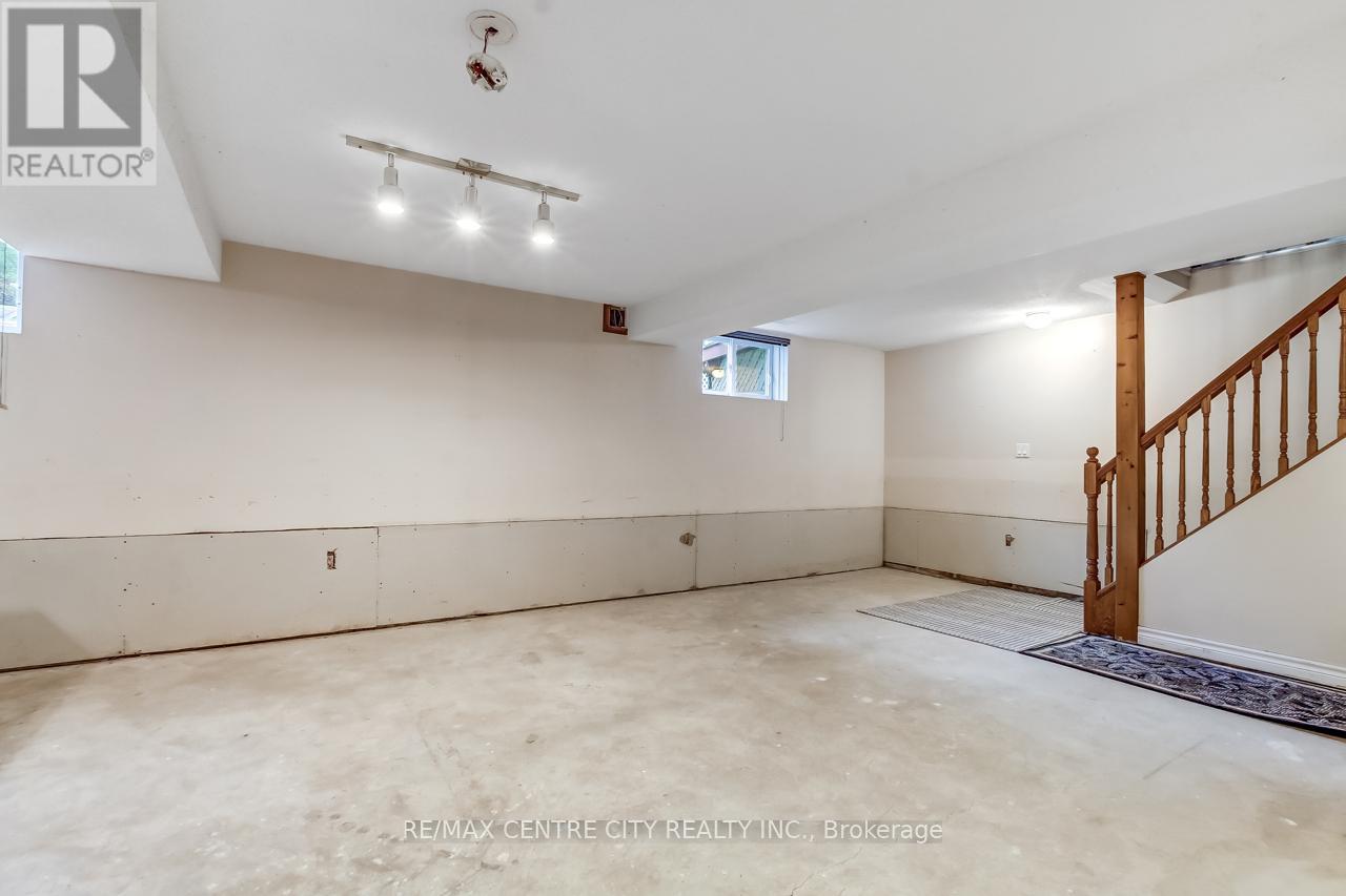 45 Mary Street E, St. Thomas, Ontario  N5R 2V7 - Photo 17 - X12462643