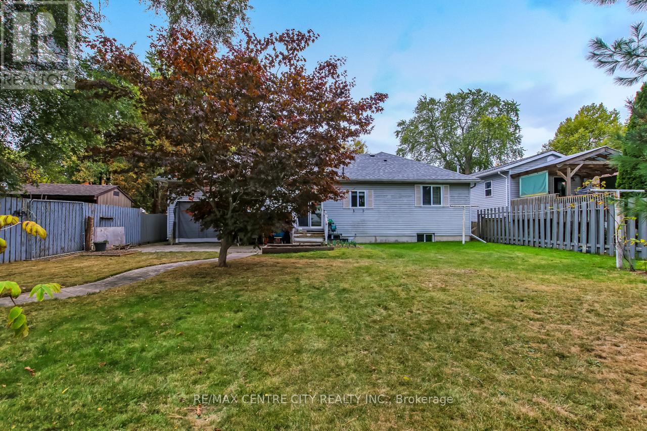 45 Mary Street E, St. Thomas, Ontario  N5R 2V7 - Photo 21 - X12462643