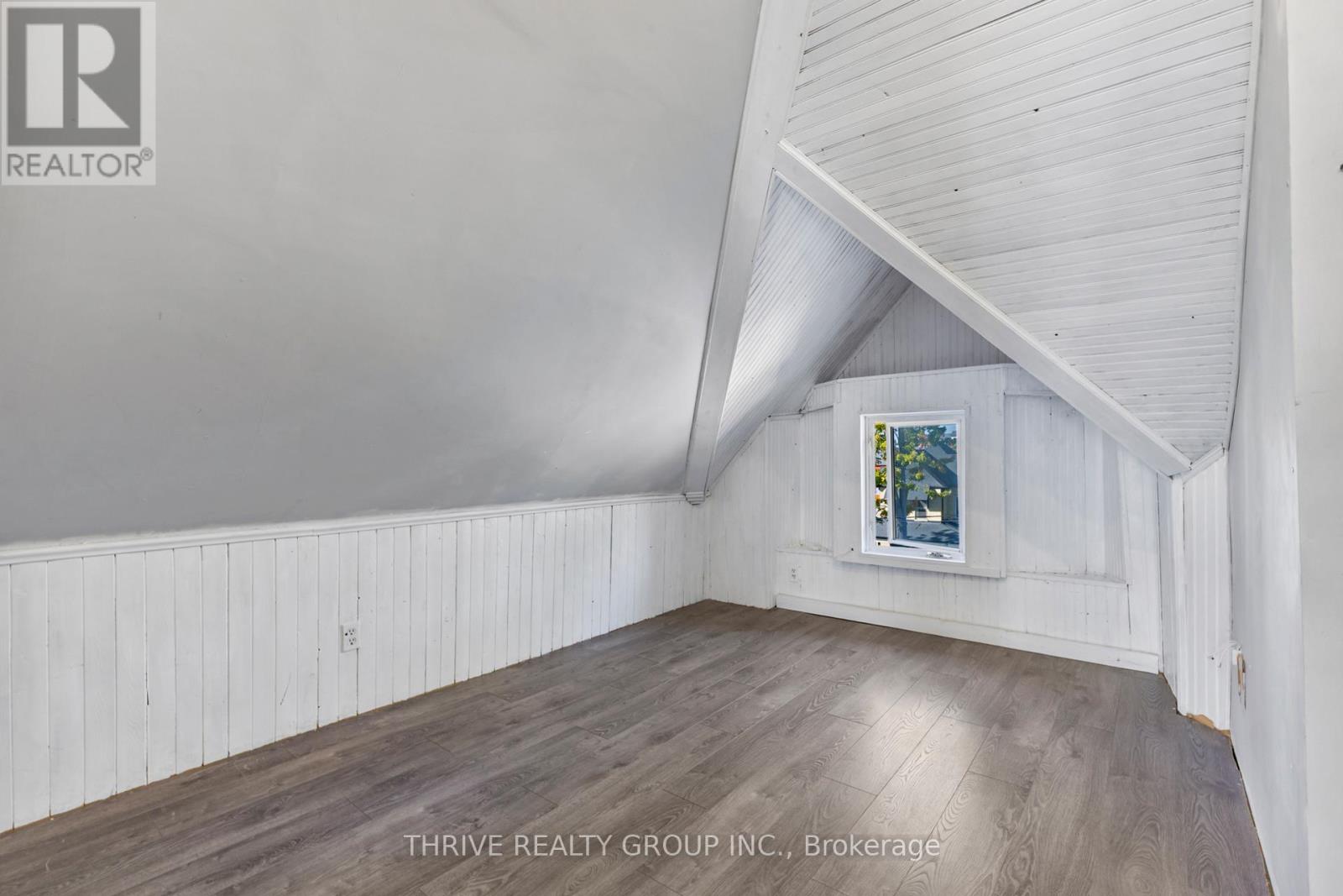 11 Forest Avenue, St. Thomas, Ontario  N5R 2J1 - Photo 20 - X12462658
