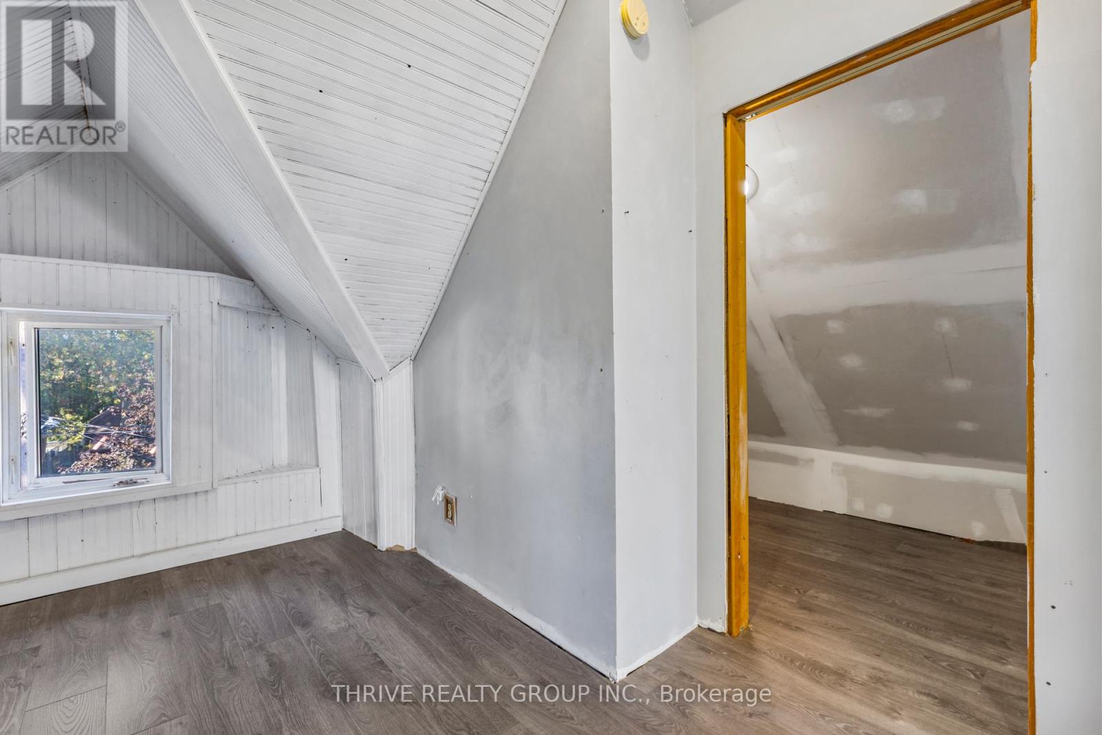 11 Forest Avenue, St. Thomas, Ontario  N5R 2J1 - Photo 21 - X12462658