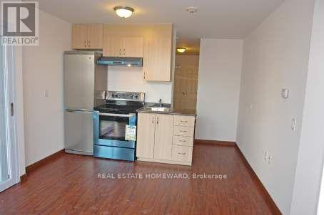 304 - 15 Maplewood Avenue N, Toronto, Ontario  M6C 4B4 - Photo 4 - C12462503