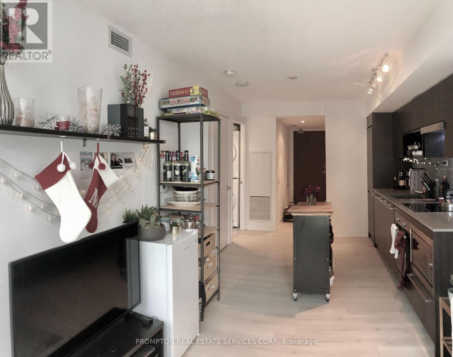 812 - 80 Queens Wharf Road, Toronto, Ontario  M5V 0J3 - Photo 10 - C12462517