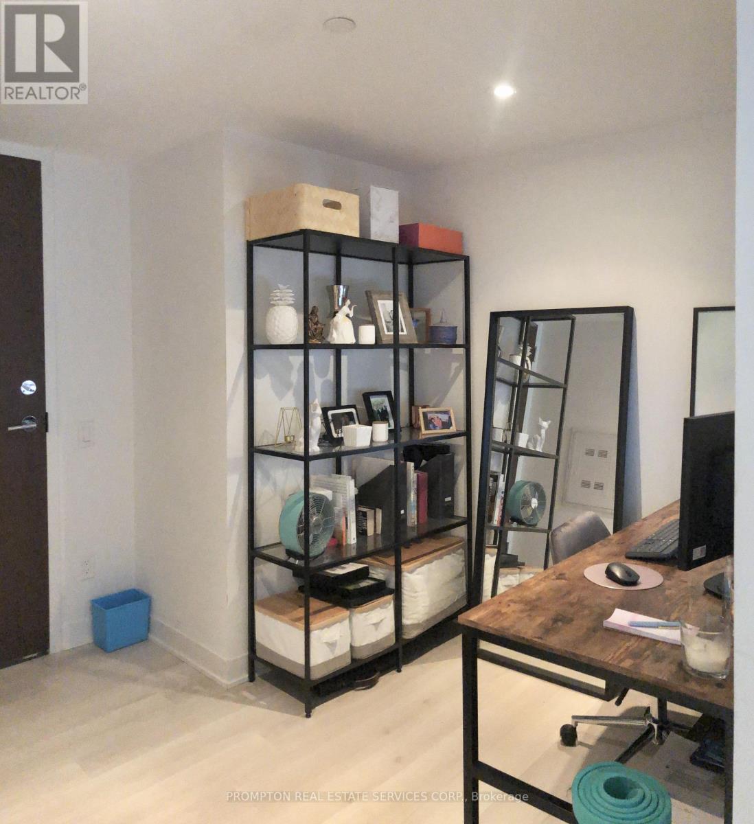 812 - 80 Queens Wharf Road, Toronto, Ontario  M5V 0J3 - Photo 19 - C12462517