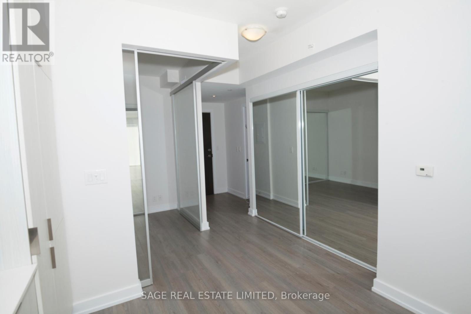 407 - 6 Parkwood Avenue, Toronto, Ontario  M4V 0A3 - Photo 10 - C12462522