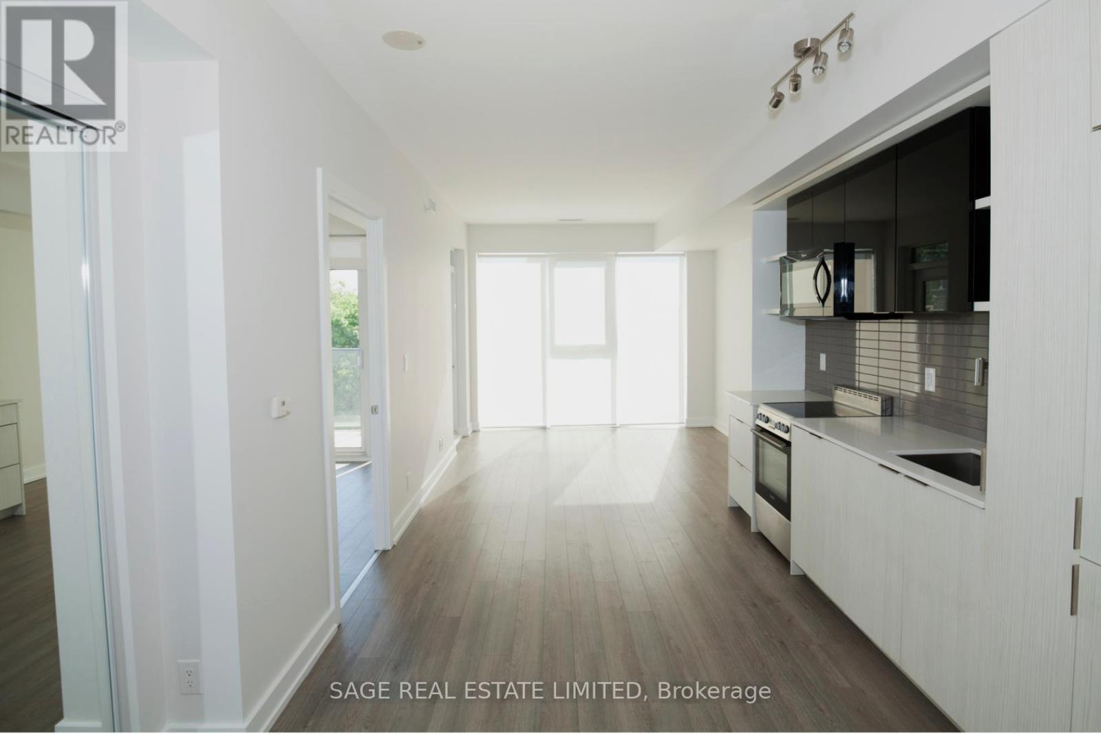 407 - 6 Parkwood Avenue, Toronto, Ontario  M4V 0A3 - Photo 3 - C12462522