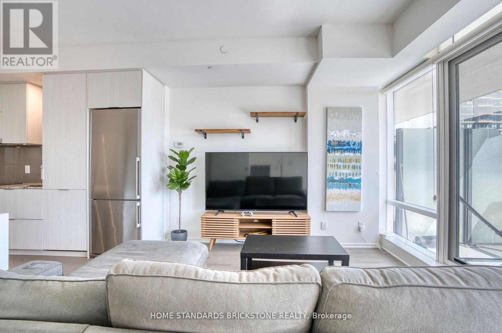 1306 - 1 Bloor Street E, Toronto, Ontario  M4W 0A8 - Photo 13 - C12462578