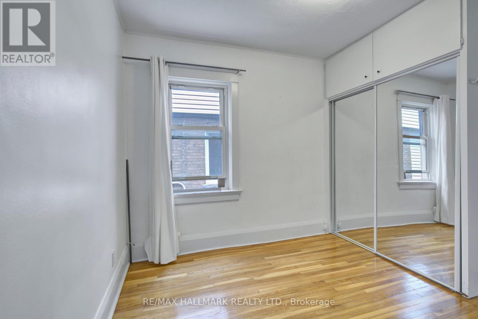 9 Costain Avenue, Toronto, Ontario  M4E 2G7 - Photo 14 - E12462492