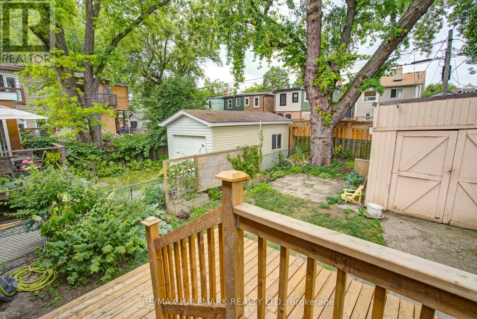 9 Costain Avenue, Toronto, Ontario  M4E 2G7 - Photo 28 - E12462492