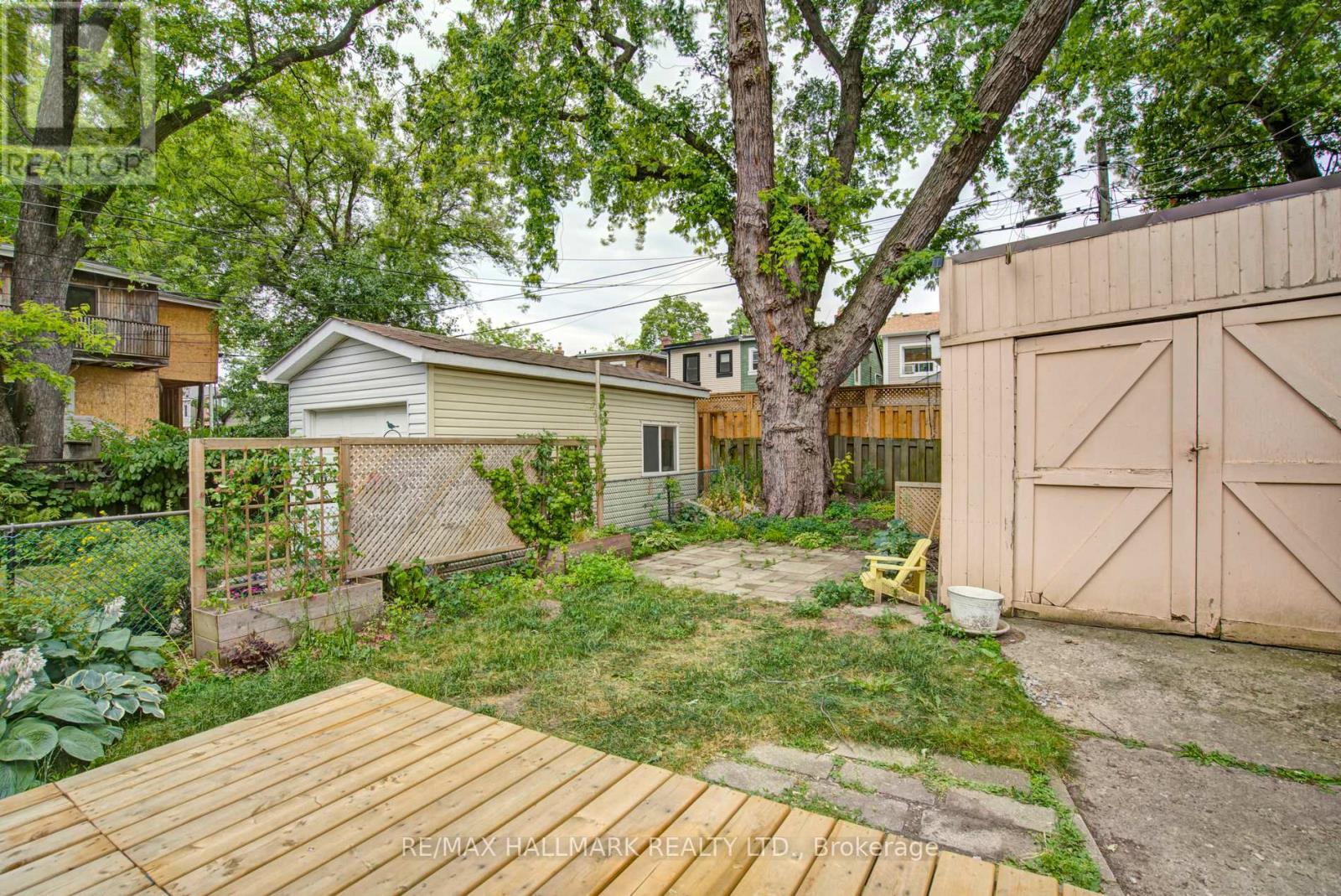 9 Costain Avenue, Toronto, Ontario  M4E 2G7 - Photo 30 - E12462492