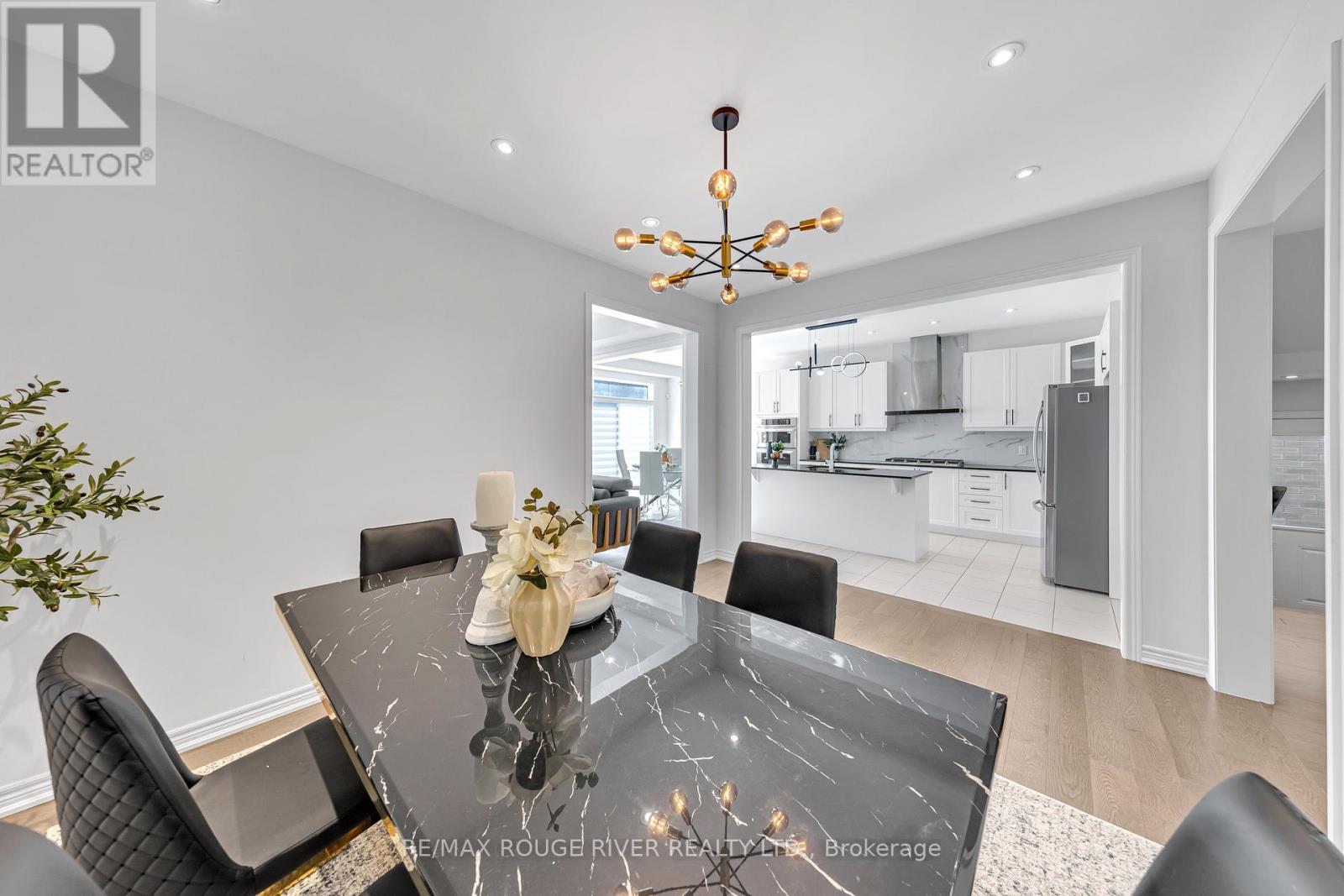 21 Priory Drive, Whitby, Ontario  L1P 0K9 - Photo 12 - E12462544