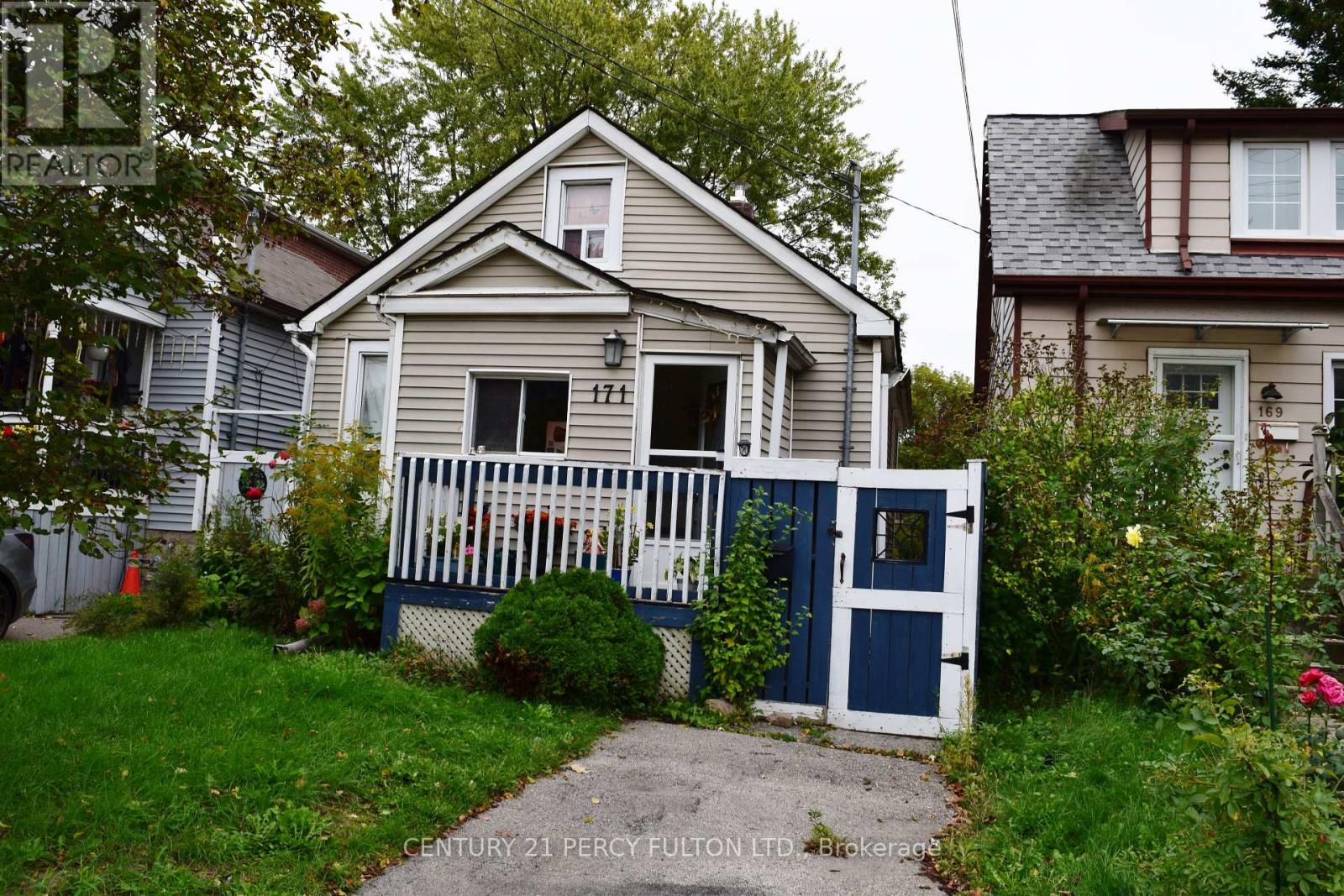171 RALEIGH AVENUE, Toronto, Ontario