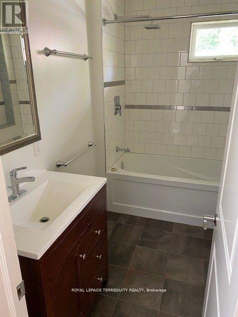 67 Ferris Road, Toronto, Ontario  M4B 1G5 - Photo 7 - E12462566