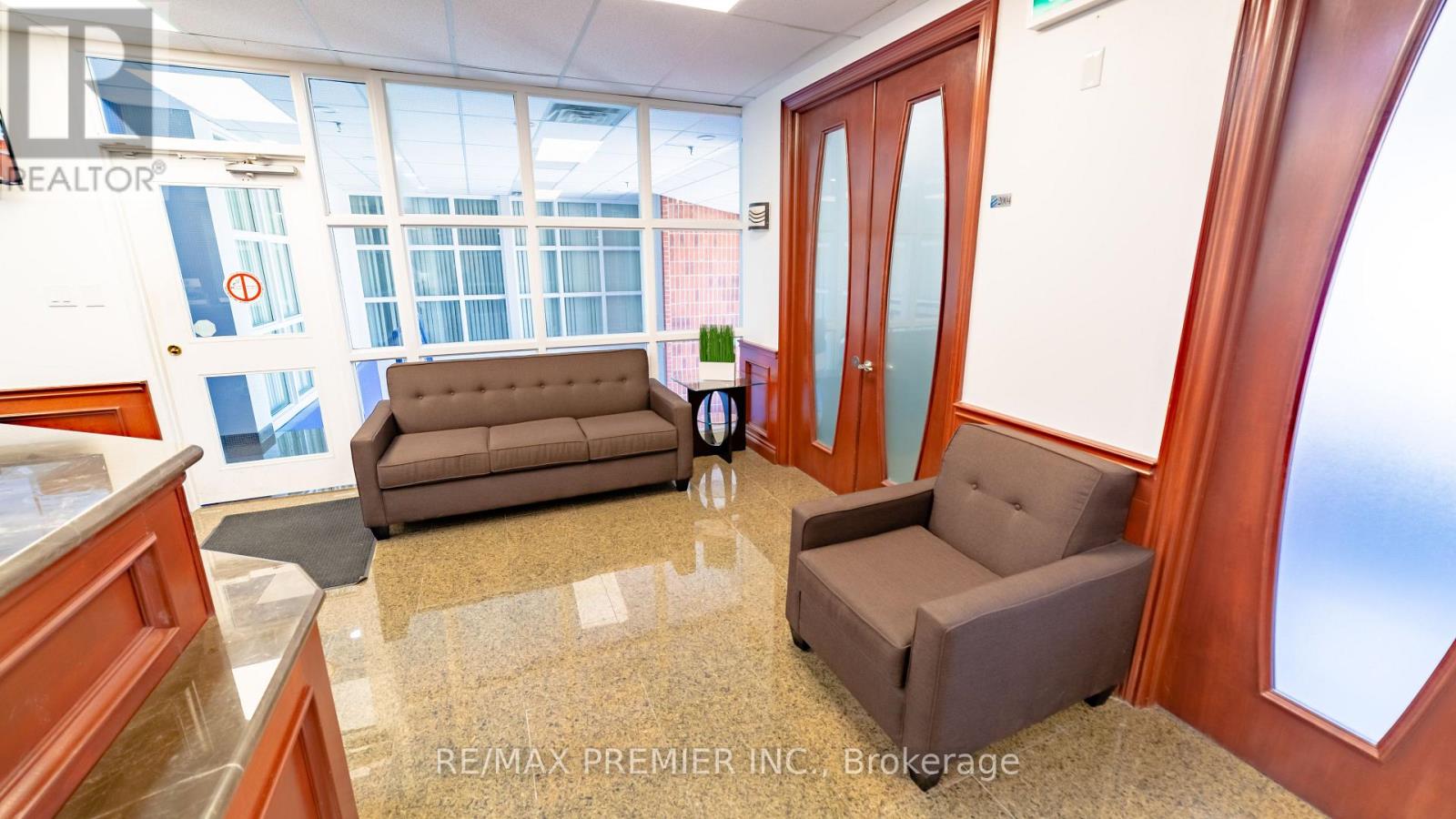 2000-25 - 1225 Kennedy Road, Toronto, Ontario  M1P 4Y1 - Photo 3 - E12462587