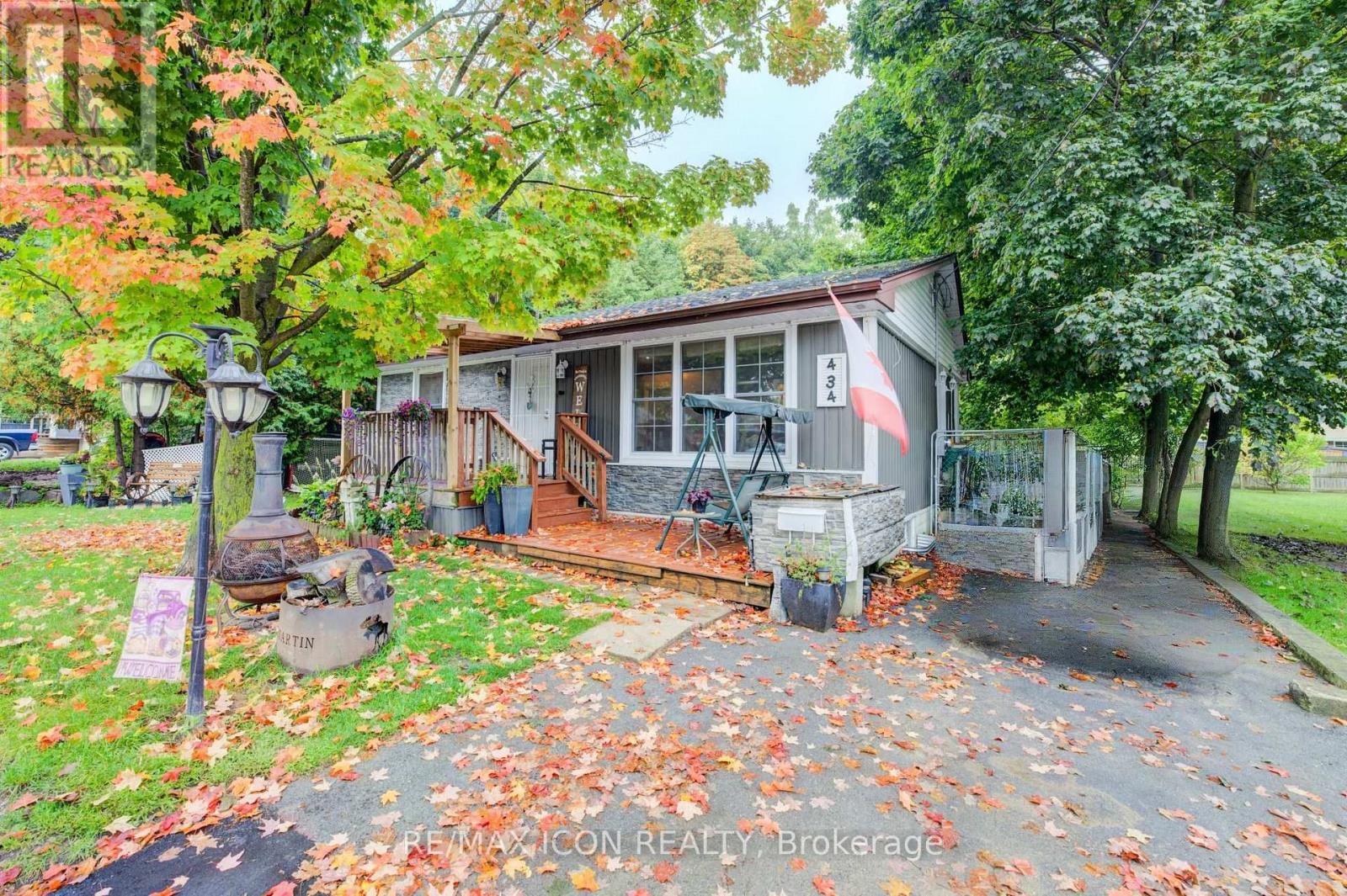 434 HILL STREET E, Centre Wellington, Ontario