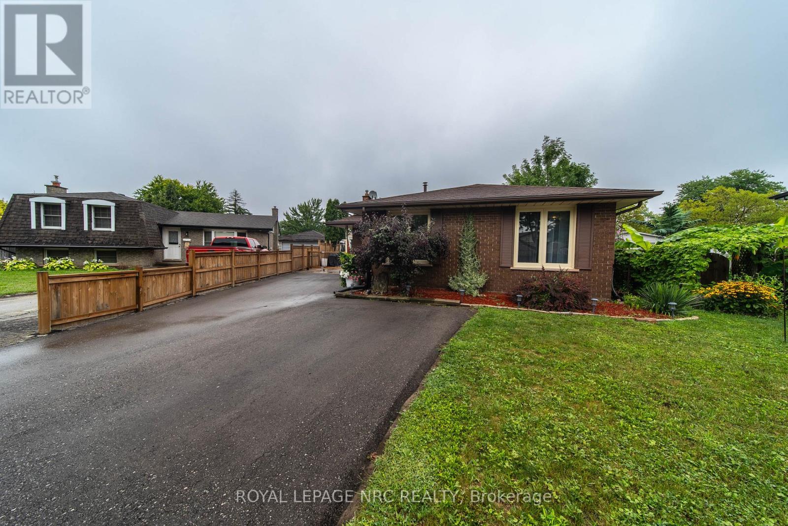 7346 Sunhaven Drive, Niagara Falls, Ontario  L2G 7E2 - Photo 35 - X12462733