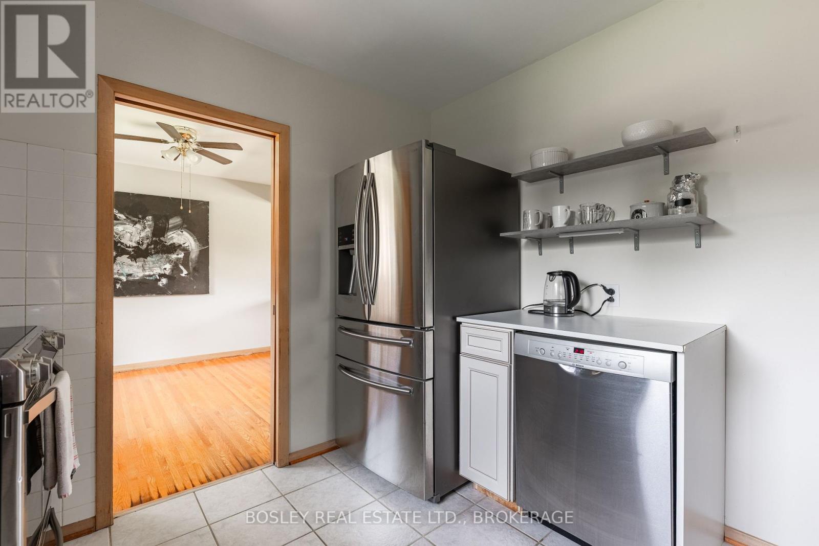 60 Royal Manor Drive, St. Catharines, Ontario  L2M 4L6 - Photo 12 - X12462741