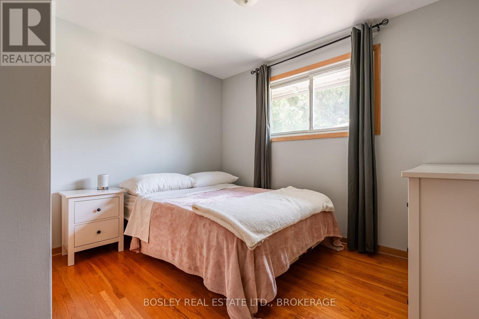 60 Royal Manor Drive, St. Catharines, Ontario  L2M 4L6 - Photo 14 - X12462741